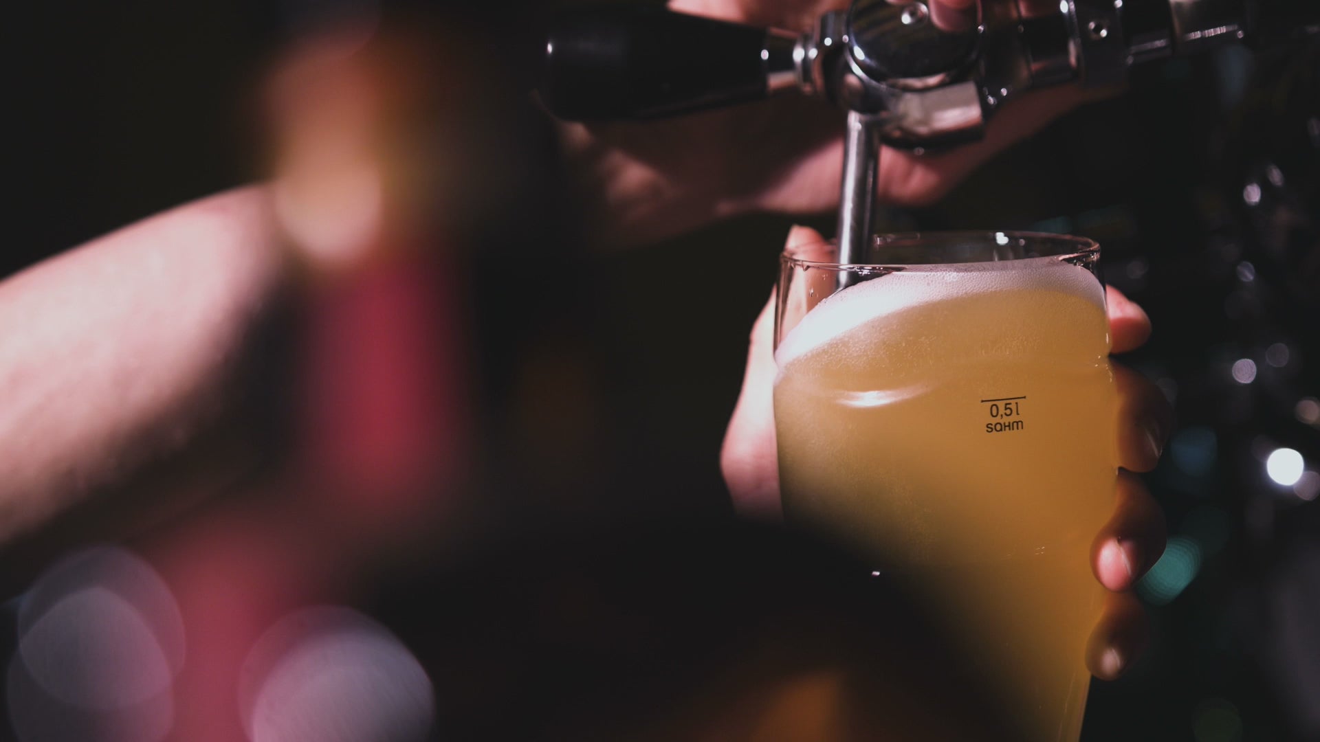Beer being poured into a beer glass then transitioning to the Krampus Wash bar soap.